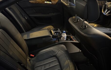 Mercedes-Benz CLS, 2011 год, 2 700 000 рублей, 10 фотография