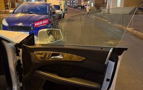 Mercedes-Benz CLS, 2011 год, 2 700 000 рублей, 9 фотография