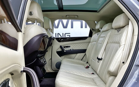 Bentley Bentayga I, 2016 год, 7 500 000 рублей, 18 фотография