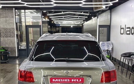 Bentley Bentayga I, 2016 год, 7 500 000 рублей, 8 фотография