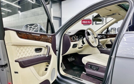 Bentley Bentayga I, 2016 год, 7 500 000 рублей, 13 фотография