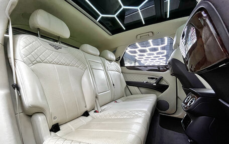 Bentley Bentayga I, 2016 год, 7 500 000 рублей, 21 фотография