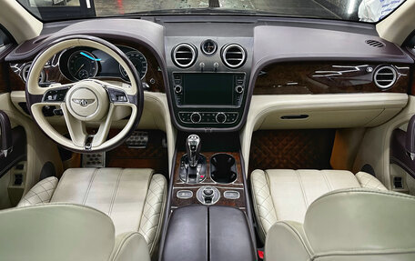 Bentley Bentayga I, 2016 год, 7 500 000 рублей, 26 фотография