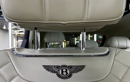 Bentley Bentayga I, 2016 год, 7 500 000 рублей, 34 фотография