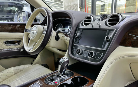 Bentley Bentayga I, 2016 год, 7 500 000 рублей, 24 фотография