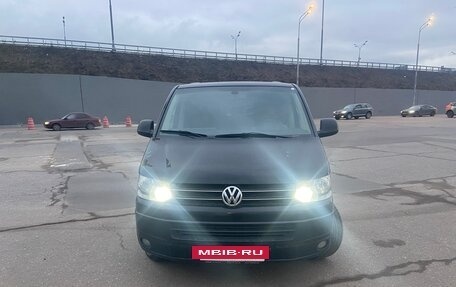 Volkswagen Multivan T5, 2010 год, 2 100 000 рублей, 2 фотография
