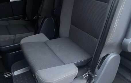 Volkswagen Multivan T5, 2010 год, 2 100 000 рублей, 18 фотография