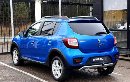 Renault Sandero II рестайлинг, 2017 год, 899 000 рублей, 6 фотография