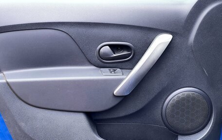 Renault Sandero II рестайлинг, 2017 год, 899 000 рублей, 16 фотография