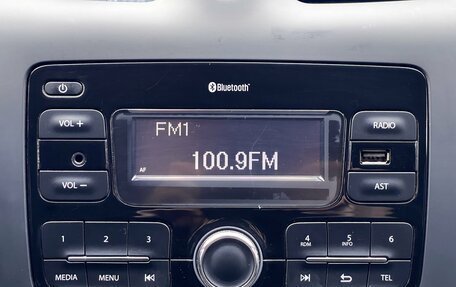 Renault Sandero II рестайлинг, 2017 год, 899 000 рублей, 23 фотография