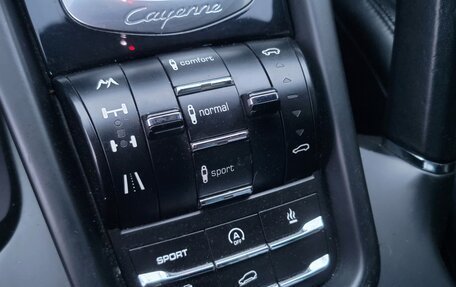 Porsche Cayenne III, 2010 год, 2 500 000 рублей, 11 фотография