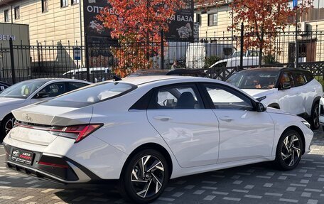 Hyundai Elantra, 2025 год, 2 100 000 рублей, 5 фотография