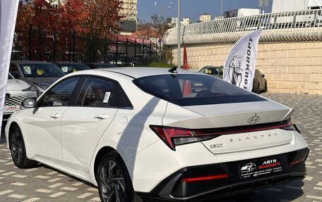 Hyundai Elantra, 2025 год, 2 100 000 рублей, 6 фотография