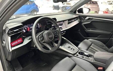 Audi A3, 2022 год, 2 100 000 рублей, 5 фотография