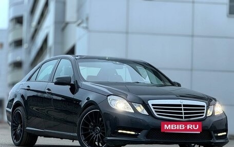 Mercedes-Benz E-Класс, 2012 год, 1 349 999 рублей, 3 фотография