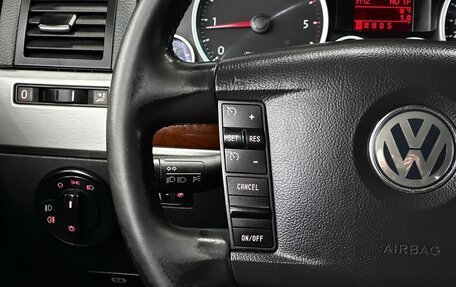 Volkswagen Touareg III, 2008 год, 999 000 рублей, 18 фотография