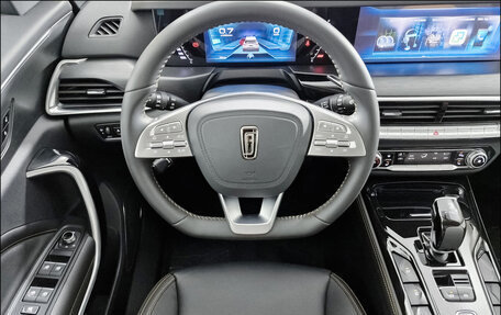 FAW Bestune T77, 2024 год, 2 099 000 рублей, 16 фотография