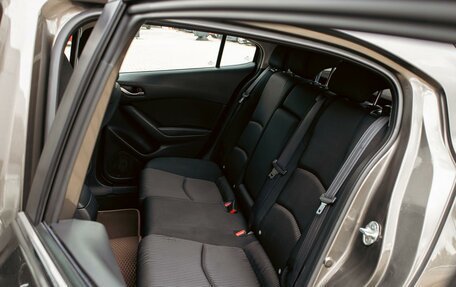 Mazda 3, 2016 год, 1 365 000 рублей, 17 фотография