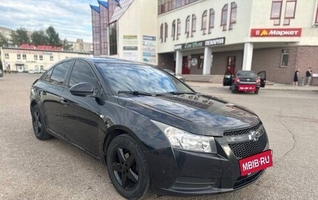 Chevrolet Cruze II, 2011 год, 520 000 рублей, 4 фотография