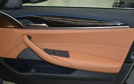 BMW 5 серия, 2022 год, 5 500 000 рублей, 17 фотография