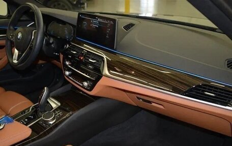 BMW 5 серия, 2022 год, 5 500 000 рублей, 18 фотография