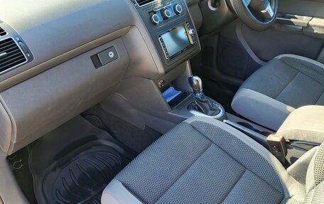 Volkswagen Touran III, 2012 год, 1 150 000 рублей, 22 фотография