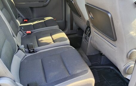 Volkswagen Touran III, 2012 год, 1 150 000 рублей, 15 фотография