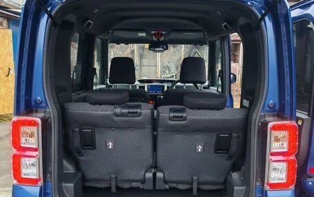 Toyota Pixis Mega, 2019 год, 1 250 000 рублей, 4 фотография