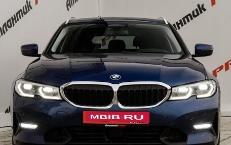 BMW 3 серия, 2019 год, 3 590 000 рублей, 3 фотография