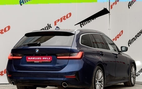 BMW 3 серия, 2019 год, 3 590 000 рублей, 7 фотография