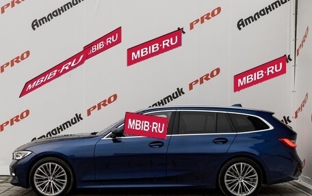 BMW 3 серия, 2019 год, 3 590 000 рублей, 8 фотография