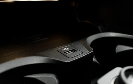 BMW 3 серия, 2019 год, 3 590 000 рублей, 29 фотография