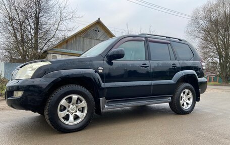 Toyota Land Cruiser Prado 120 рестайлинг, 2004 год, 1 570 000 рублей, 9 фотография