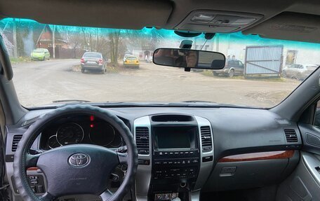 Toyota Land Cruiser Prado 120 рестайлинг, 2004 год, 1 570 000 рублей, 11 фотография