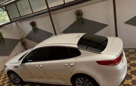 KIA Optima IV, 2017 год, 2 000 000 рублей, 3 фотография