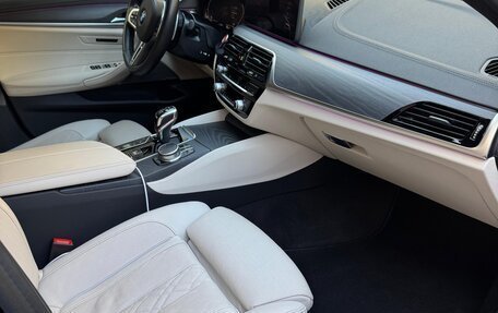 BMW 5 серия, 2021 год, 6 800 000 рублей, 9 фотография