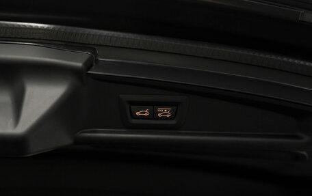 BMW 5 серия, 2012 год, 1 540 000 рублей, 25 фотография