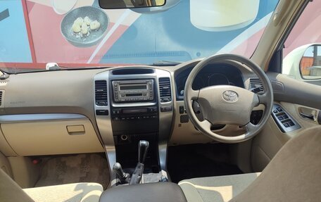 Toyota Land Cruiser Prado 120 рестайлинг, 2005 год, 2 200 000 рублей, 14 фотография