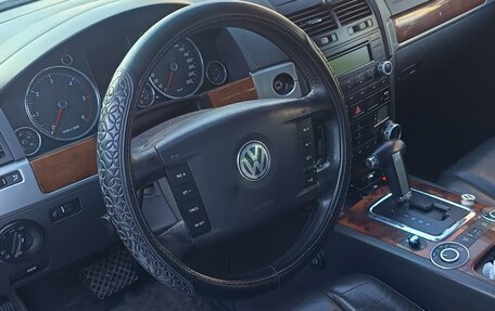 Volkswagen Touareg III, 2006 год, 800 000 рублей, 6 фотография