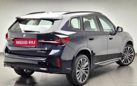 BMW X1, 2025 год, 5 990 000 рублей, 3 фотография