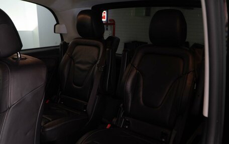 Mercedes-Benz V-Класс, 2019 год, 3 598 999 рублей, 11 фотография