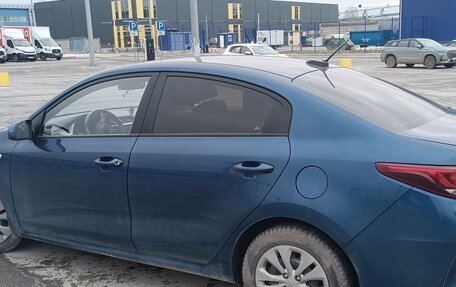 KIA Rio IV, 2022 год, 1 300 000 рублей, 4 фотография