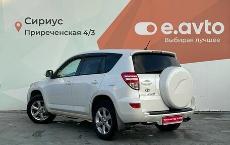 Toyota RAV4, 2011 год, 1 650 000 рублей, 4 фотография