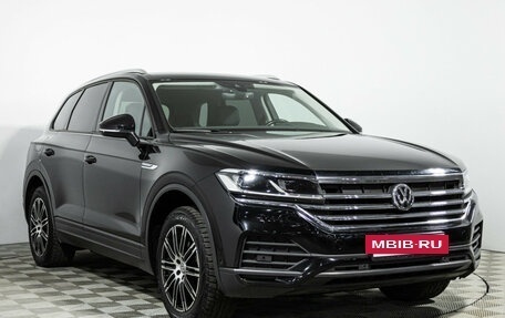 Volkswagen Touareg III, 2018 год, 4 299 700 рублей, 3 фотография