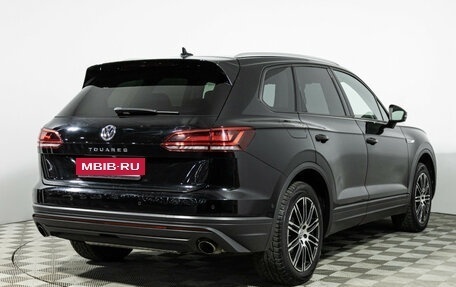 Volkswagen Touareg III, 2018 год, 4 299 700 рублей, 5 фотография