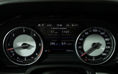 Volkswagen Touareg III, 2018 год, 4 299 700 рублей, 12 фотография