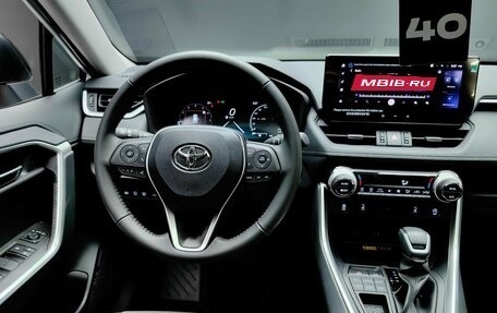 Toyota RAV4, 2025 год, 4 450 000 рублей, 17 фотография