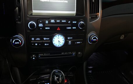 Hyundai Equus II, 2012 год, 1 700 000 рублей, 19 фотография