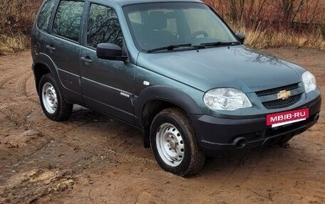 Chevrolet Niva I рестайлинг, 2016 год, 685 000 рублей, 6 фотография