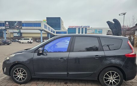 Renault Scenic III, 2010 год, 850 000 рублей, 3 фотография